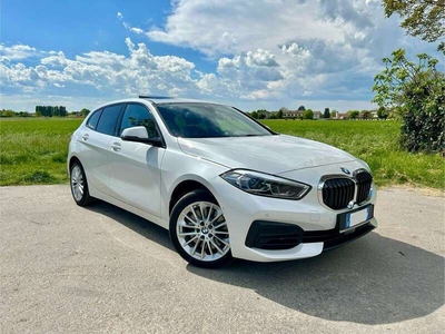 Usato 2022 BMW 120 2.0 Benzin 178 CV (39.490 €)