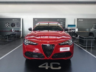Usato 2023 Alfa Romeo Stelvio 2.1 Diesel 210 CV (48.000 €)