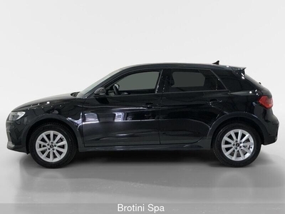 Usato 2023 Audi A1 1.0 Benzin 110 CV (30.900 €)