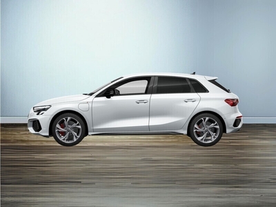 Usato 2023 Audi A3 Sportback e-tron 1.4 El_Hybrid 245 CV (55.658 €)
