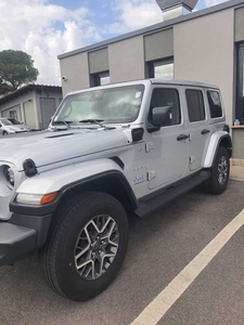 Usato 2023 Jeep Wrangler Unlimited 2.0 El_Hybrid 272 CV (65.000 €)