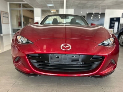 Usato 2023 Mazda MX5 1.5 Benzin 132 CV (31.800 €)