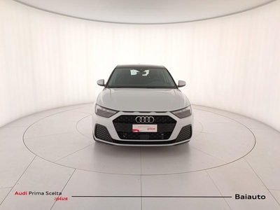 Usato 2024 Audi A1 Sportback 1.0 Benzin 110 CV (30.500 €)