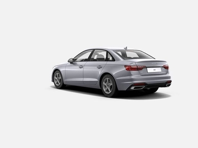 Usato 2024 Audi A4 2.0 Benzin 150 CV (51.221 €)