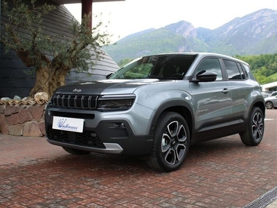 Usato 2024 Jeep Avenger 1.2 Benzin 101 CV (26.900 €)