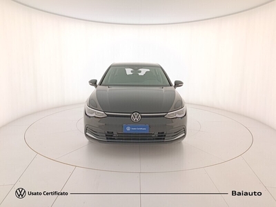 Usato 2024 VW Golf 1.5 El_Hybrid 130 CV (32.500 €)