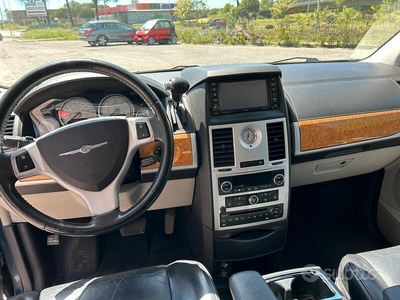 Venduto Chrysler Grand Voyager 7 posti - auto usate in vendita