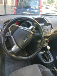 Venduto Ford Fiesta Fiesta 1.4 TDCi 5. - auto usate in vendita