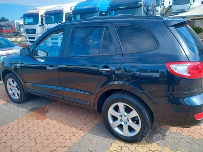 Venduto Hyundai Santa Fe 2ªs. 06-10 -. - auto usate in vendita