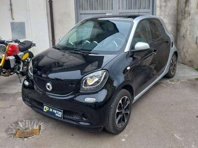 Venduto Smart ForFour forFourII 2015 . - auto usate in vendita