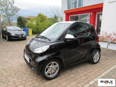 Venduto Smart ForTwo Coupé 800 33 kW . - auto usate in vendita