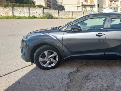 Venduto Toyota C-HR 1.2 turbo benzina. - auto usate in vendita