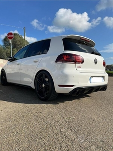 Venduto VW Golf VI Golf 2.0 TSI DSG 5. - auto usate in vendita