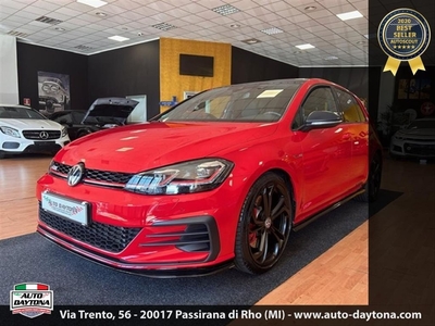 Volkswagen Golf 2.0 TSI