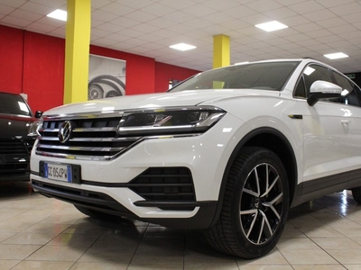 Volkswagen Touareg 3.0 V6