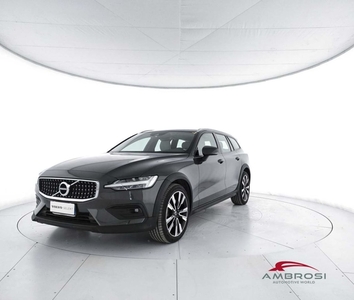 Volvo V60 Cross Country D4