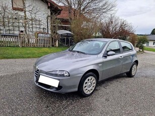 ALFA ROMEO 147 1.6i 16V T.S. (105 CV) cat 5p. Dist. Benzina