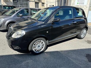 LANCIA Ypsilon 1.2 Versus Benzina