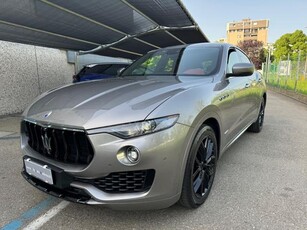 MASERATI Levante V6 Diesel 275CV Q4 Gransport Diesel