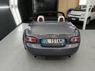 MAZDA MX-5 Roadster Coupé 2.0L 16V