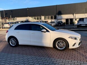 MERCEDES-BENZ A 180 d AUTOMATIC BUSINESS EXTRA AZIENDALE Diesel