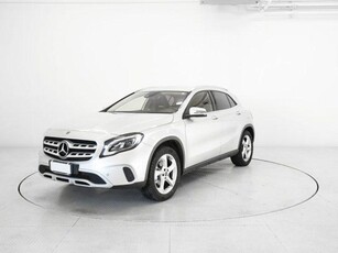 MERCEDES-BENZ CLA sse GLA GLA 200 CDI/d Automatic Sport Diesel