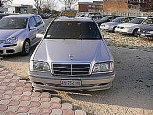 Mercedes-Benz Classe C Station Wagon 250 turbodiesel cat SW Classic usato