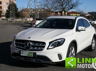 MERCEDES-BENZ GLA 180 Premium Benzina