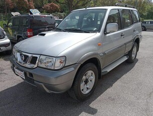 NISSAN Terrano 3.0 4x4 5 P. 7 posti ´´Elegance´´ automatica+gancio Diesel