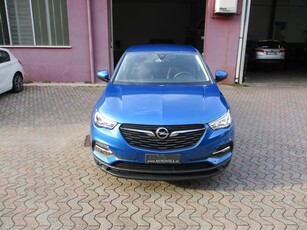 OPEL Grandland X 1.5 diesel Ecotec Start&Stop AT8. Business Diesel