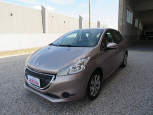 PEUGEOT 208 1.0 VTi 68 CV 5 porte neopatentati Benzina