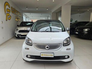 SMART ForFour 90 0.9 Turbo twinamic Passion navi da ?169,00 Benzina