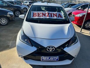 TOYOTA Aygo X 1.0 VVT-i 69 CV 5 porte x-play Benzina