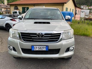 TOYOTA Hilux 2.5 D-4D 4WD 4p. DC Loungex Diesel