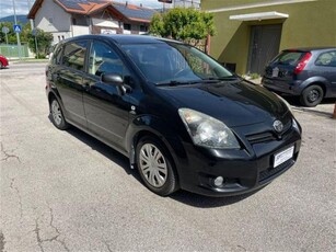 Toyota Verso 2.2 D-Cat 180 CV Sol 7 posti usato