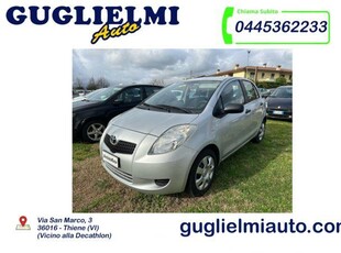 TOYOTA Yaris 1.0 5 porte Sol Ok Neopatentati Benzina