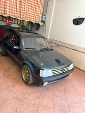 Usato 1988 Peugeot 205 1.9 Benzin 128 CV (14.990 €)