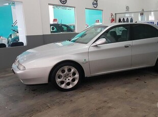 Usato 1999 Alfa Romeo 166 2.5 Benzin 190 CV (10.000 €)