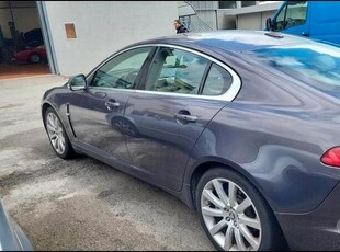 Usato 2008 Jaguar XF 2.7 Diesel 207 CV (3.500 €)