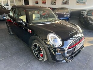 Usato 2018 Mini John Cooper Works 2.0 Benzin 231 CV (30.500 €)