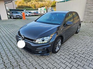 Usato 2020 VW Golf VII 1.0 Benzin 116 CV (18.500 €)