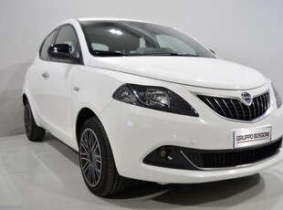 Usato 2023 Lancia Ypsilon 1.0 El_Hybrid 69 CV (14.100 €)