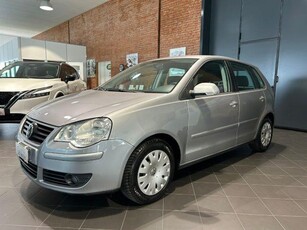 VOLKSWAGEN Polo 1.2 64CV 12V 5p. Trendline NEOPATENTATI - CLIMA Benzina