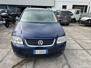 VOLKSWAGEN Touran 2.0 16V TDI Highline Diesel