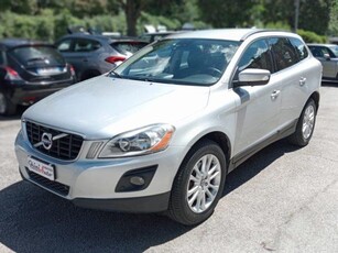 VOLVO XC60 D5 AWD-AUT.Geartronic Momentum *uniproprietario* Diesel