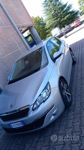 Usato 2015 Peugeot 308 1.6 Diesel 120 CV (10.000 €)