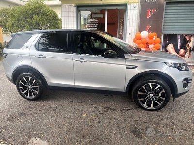 Usato 2019 Land Rover Discovery Sport 2.0 Diesel 150 CV (29.500 €)