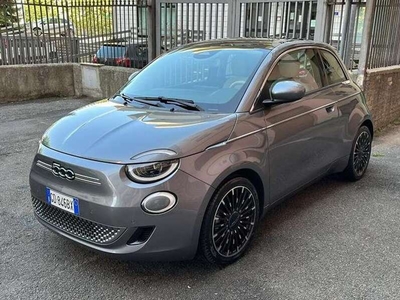 Usato 2021 Fiat 500e 1.0 El 118 CV (24.500 €)