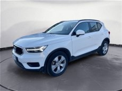 Volvo XC40 T3 Momentum del 2018 usata a Ravenna