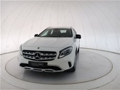 Mercedes-Benz GLA SUV 200 d Automatic 4Matic Sport del 2018 usata a Bari